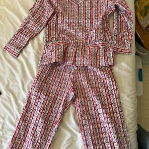Lanz of Salzburg Red and White Patterned Pajama set excellent condition size S